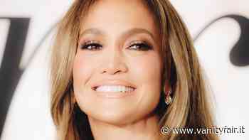 Ecco la crema che usa JLo per avere la pelle radiosa - Vanity Fair Italia