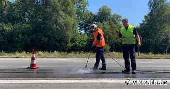 Lijmspoor van 6 kilometer op de R4 : “Nog enkele uren opkuiswerk” - Het Laatste Nieuws