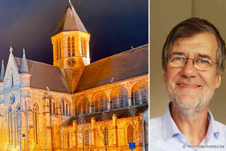 “Besparen op nachtelijke verlichting van etalages en gebouwen is gewoon een noodzaak”: raadslid pleit er al jaren voor en krijgt nu eindelijk gehoor