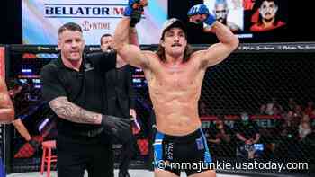 Bellator 284: Aaron Jeffery steps in to face Austin Vanderford - MMA Junkie