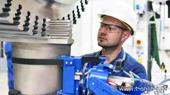 Steigende Strompreise: Wirtschaft warnt vor Entlassungswelle - t-online