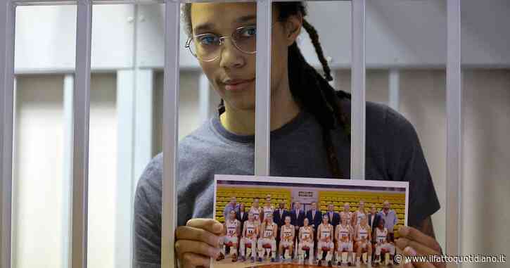 Brittney Griner giudicata colpevole, condannata a 9 anni dal Tribunale. Biden: “Inaccettabile, liberarla subito”
