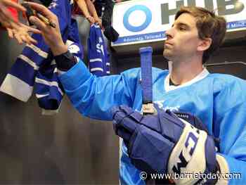 The stars come out to shine at Barn Burner charity game - BarrieToday