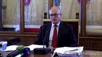 Il Piano rifiuti di Gualtieri non convince l’opposizione: critiche anche a sinistra