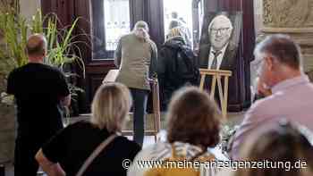 Fußball-Idol Uwe Seeler im engsten Familienkreis beigesetzt
