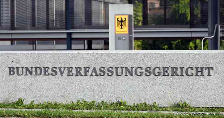 Karlsruhe stoppt Herausgabe eines Achtjährigen an Vater