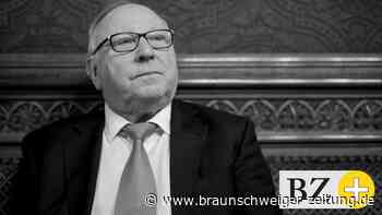 Fußball-Idol Uwe Seeler im engsten Familienkreis beigesetzt