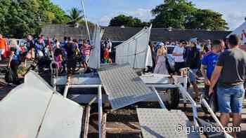Escada com curiosos cai durante observação da chegada do avião 'baleia' beluga, em Fortaleza; não houve feridos - Globo.com