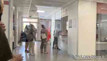 Record di accessi al Policlinico di Bari: incidenti, caldo e Covid riempiono il pronto soccorso. I sindacati: "Affanno poteva essere evitato" - La Repubblica