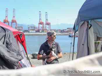 In a Tent City During the Hottest Week of the Year (in News)