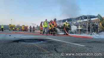 Un bus transportant des enfants prend feu sur l’A8 au niveau de Fréjus, la circulation bloquée
