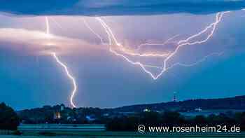 Wetter in Deutschland: Die Kaltfront ist da – Im Norden führen Blitzeinschläge zu Bränden