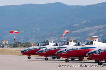 Snowbirds cancel show at Penticton Peach Festival after crash - Saanich News