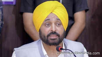Pull Up Socks To Tackle Coronavirus: Punjab CM To Officials - Outlook India