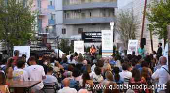 Libri nel Borgo antico a Bisceglie: oltre cento autori. Il clou con Desiato (premio Strega) e Le più belle fra - quotidianodipuglia.it