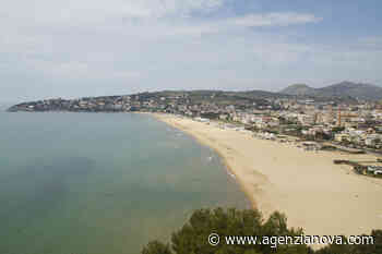 Roma: entro il 2026 giù il lungomuro e il 53 per cento delle spiagge libere a Ostia - Agenzia Nova