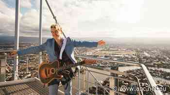 Alex the Astronaut performs 'freaky-deeky' Gold Coast gig 330 metres above sea level
