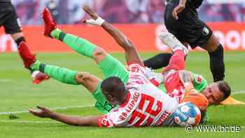 FC Augsburg: Klassenerhalt fix - trotz Klatsche in Leipzig - br.de