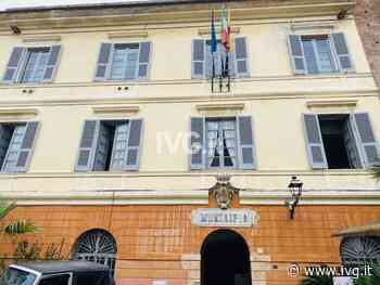 Minucci lascia il centrodestra, la minoranza di Albenga: “Ha indossato troppo presto l'abito 'vecchio' del trasformista” - IVG.it