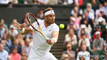 Tennis in Wimbledon: Rafael Nadal siegt ohne Probleme, Stefanos Tsitsipas ist raus - DER SPIEGEL