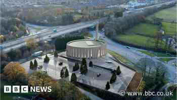 Preston: Public inquiry begins into mosque plan
