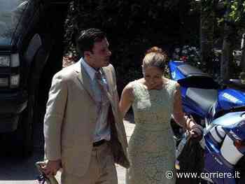 Luisa Beccaria sbarca a Capri: «Quell’abito in pizzo giallo venduto a JLo per il fidanzamento» - Corriere della Sera