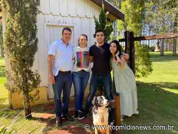 'Valores familiares são o esteio de minha vida pública e privada', diz Riedel - TOPMÍDIA NEWS