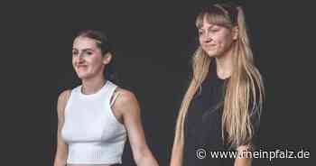 Krieg als Performance im Salon Schmitt - Kaiserslautern - Rheinpfalz.de