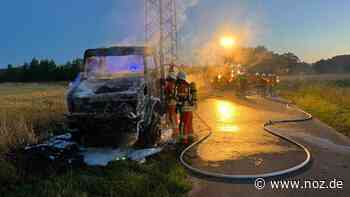 Fahrzeug vollständig zerstört: Unimog gerät am Montagmorgen in Werlte in Brand - NOZ