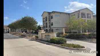 San Antonio police working to end standoff peacefully on North Side - KSAT San Antonio