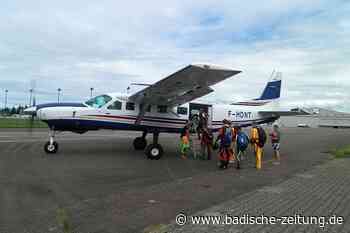 Keine Zukunft auf dem Lahrer Flugplatz: Klage der Fallschirmspringer abgewiesen - Lahr - badische-zeitung.de
