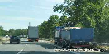 Fahrspuren blockiert: Reifen von Lastwagenanhänger platzt auf A565 bei Alfter - Kölnische Rundschau