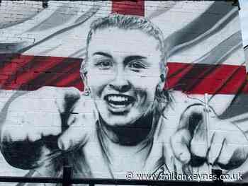 Incredible mural tribute to Milton Keynes hero Leah Williamson painted in her home town - Milton Keynes Citizen