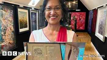 Woman finds Sydney Arrobus artworks among church bric-a-brac - BBC