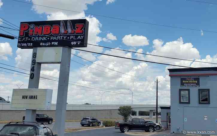 Pinballz presents classic arcade and modern games, live events