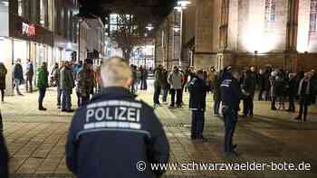 Balinger Lichterspaziergang: Vermeintliche Demo-Organisatorin freigesprochen - Balingen & Umgebung - Schwarzwälder Bote