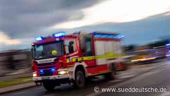 Lkw mit Palmöl-Tank geht auf A9 in Flammen auf - Süddeutsche Zeitung - SZ.de