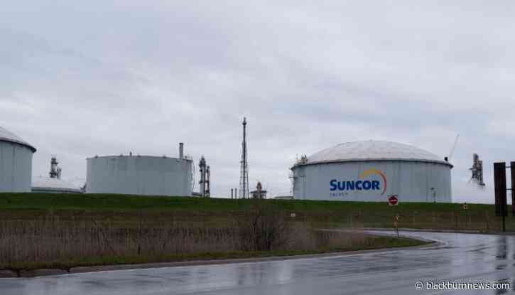 UPDATE: Suncor Refinery detects sheen on St. Clair River - BlackburnNews.com