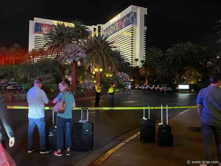 1 killed, 2 hurt in shooting at Mirage hotel on Las Vegas Strip; suspect arrested