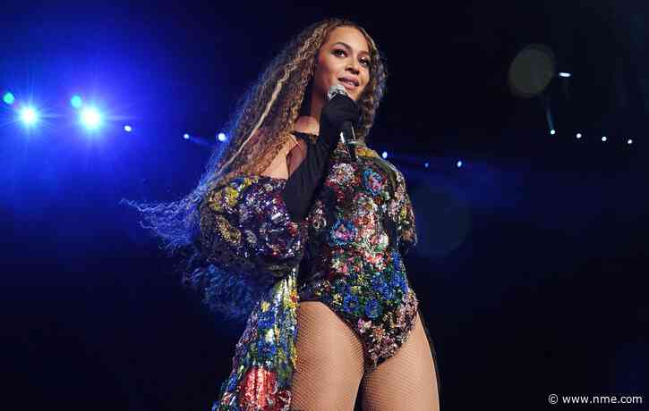 Beyoncé earns fourth number one album while Cribs enter top 40 with re-releases