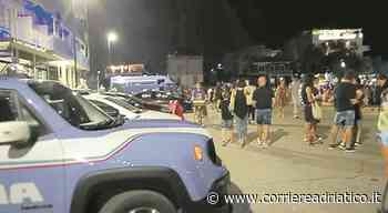 Senigallia, parcheggia nel passo carrabile, blocca una casa e insulta i poliziotti - corriereadriatico.it
