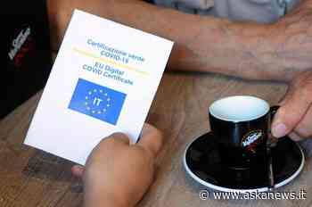 Arrestato dai Nas un farmacista di Cuneo per falsi green pass - Agenzia askanews