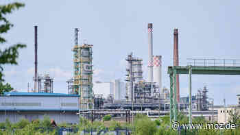 PCK Schwedt und Öl-Embargo: Welche Garantie gibt es für die Beschäftigten der Raffinerie? - Märkische Onlinezeitung