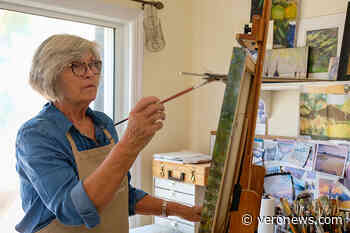 ‘Keep changing’: Creative process inspires painter Clemens - 32963 Features, Arts - Vero News