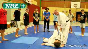 Junge Gäste in Oberhausen: Fußball, Judo - besondere Trainer - NRZ News