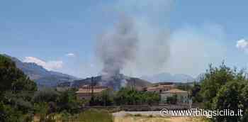 Le fiamme minacciano le abitazione tra Palermo e Monreale - BlogSicilia.it
