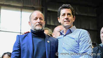 Wado de Pedro e Insaurralde entregaron tablets en Lomas de Zamora - InfoRegión