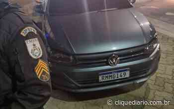 Homem é preso pela PM com carro roubado em Rio das Ostras - Clique Diário