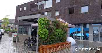 Primeurtje voor Merelbeke: groene banken waar je je e-bike kan laden - Het Laatste Nieuws