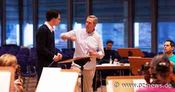 Neuer Meisterkurs in Pforzheim: Junge Dirigenten aus aller Welt bilden sich beim SWDKO weiter - Kultur - Pforzheimer Zeitung